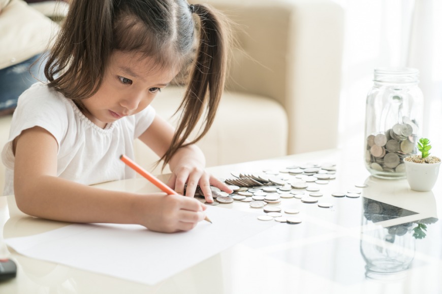 How to open a UAE bank account for children